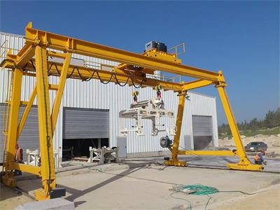 <a href=http://www.hxtled.cn/news_article.html?news_id=140>門式<a href=http://www.hxtled.cn>起重機(jī)</a></a>